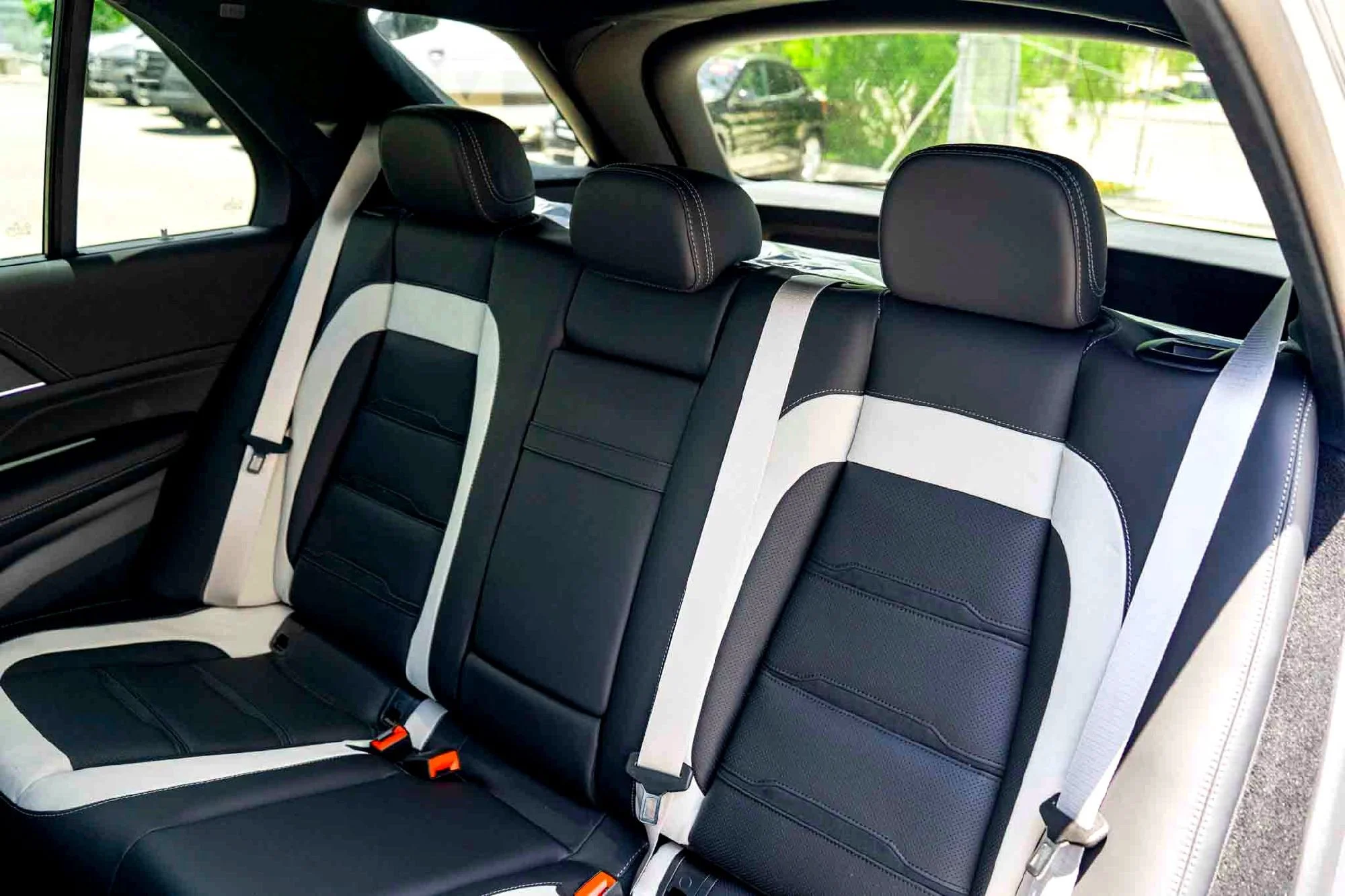 New 2026 Gray Mercedes-Benz AMG® GLE 63 S image 19