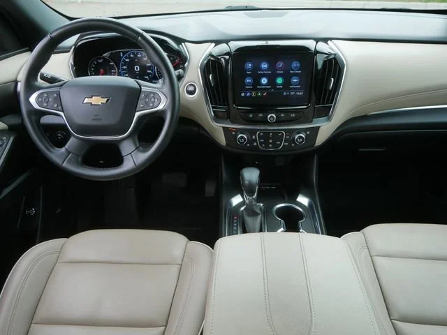 2023 Chevrolet Traverse Premier - Photo 10