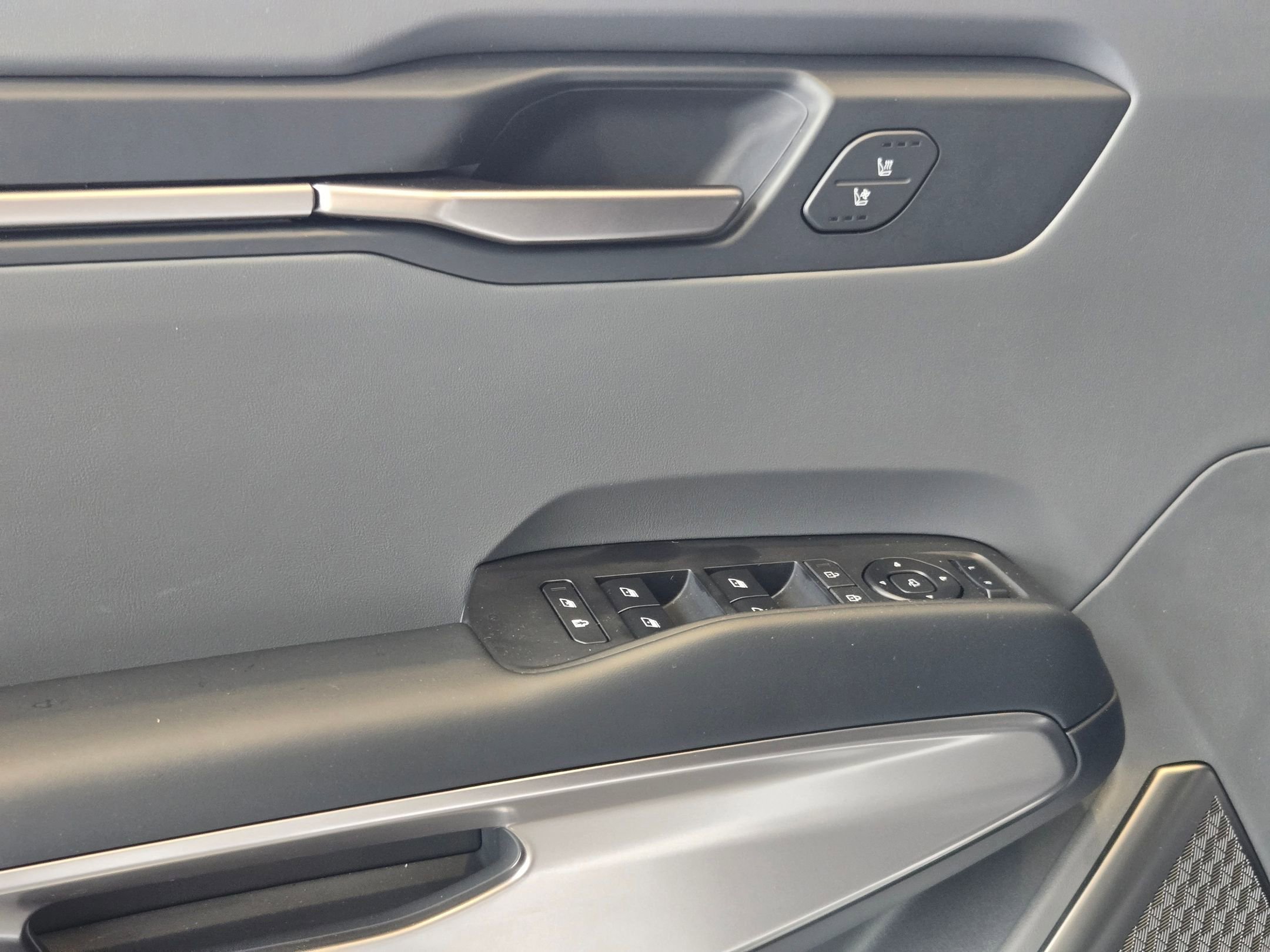 2026 Kia EV9 Light L/R - Photo 21