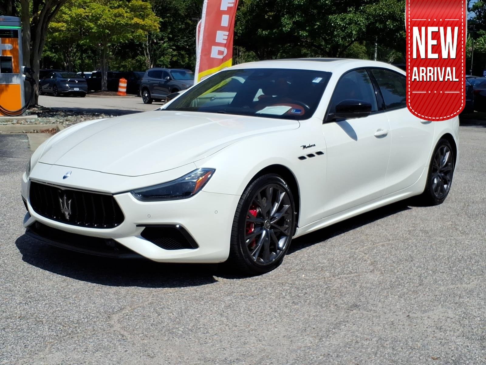 2022 Maserati Ghibli Modena