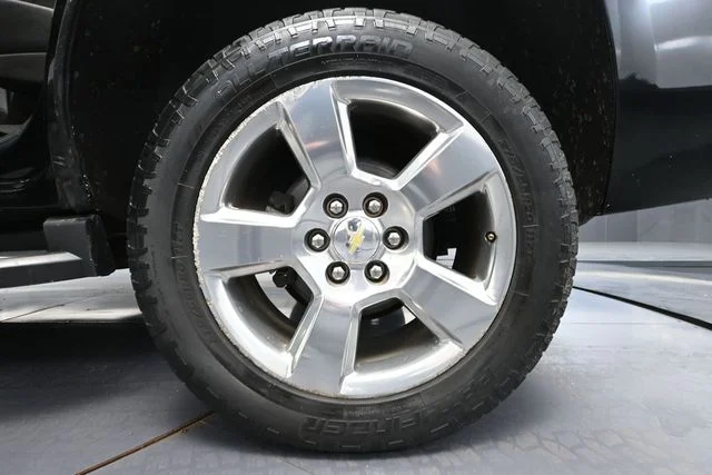 Used 2018 Black Chevrolet LT image 13