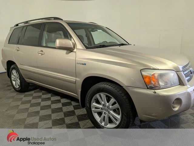 Used 2006 Gold Toyota Limited image 1