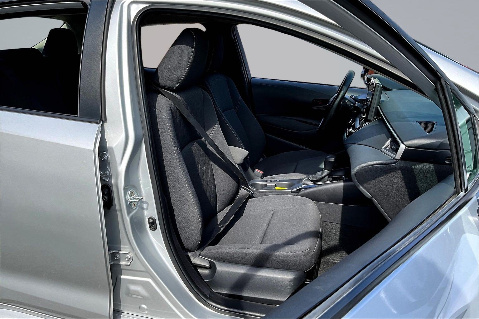 Used 2025 Silver Toyota LE image 24