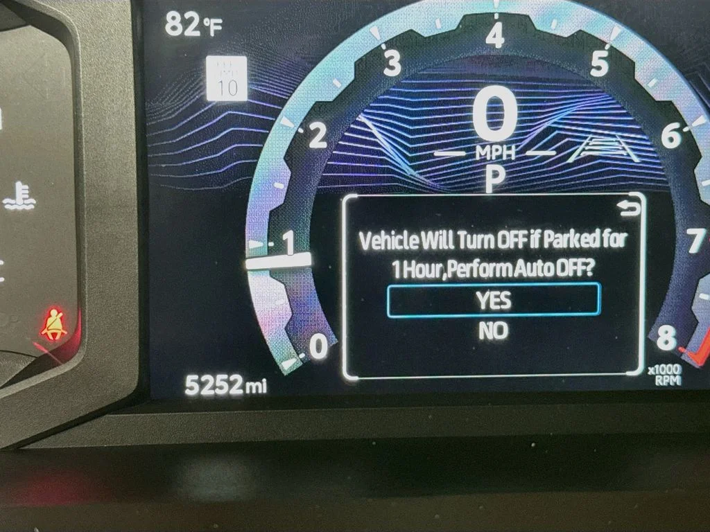 Used 2025 Ice Cap Toyota SR5 image 13