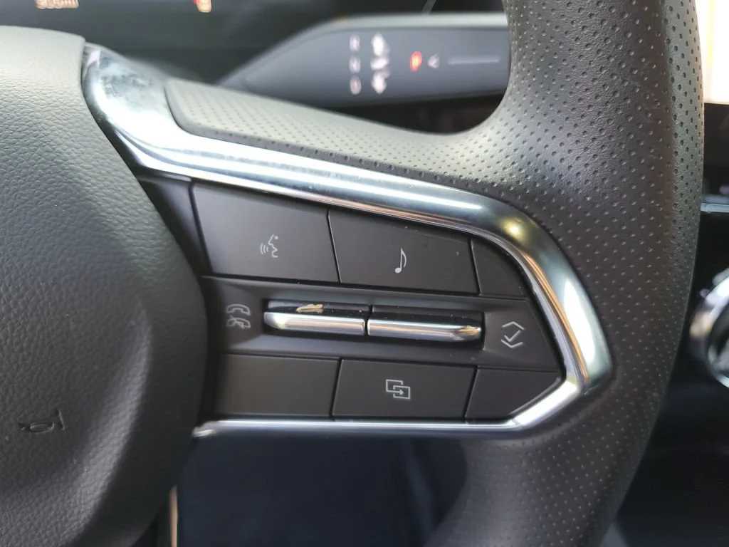 2026 Chevrolet Blazer EV LT - Photo 27