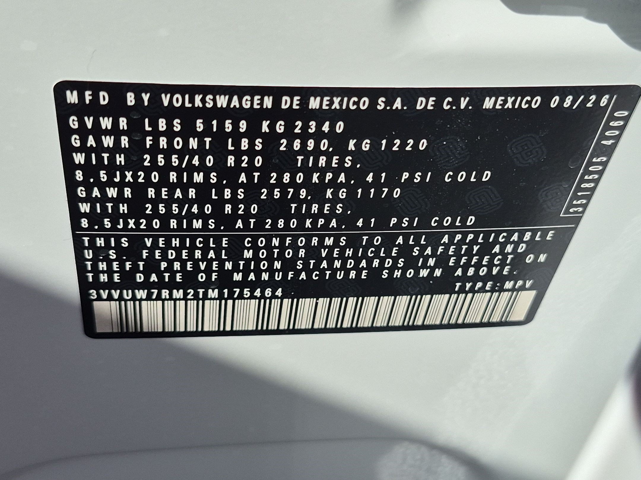 New 2026 Opal White Pearl Volkswagen SEL R-Line Turbo image 17