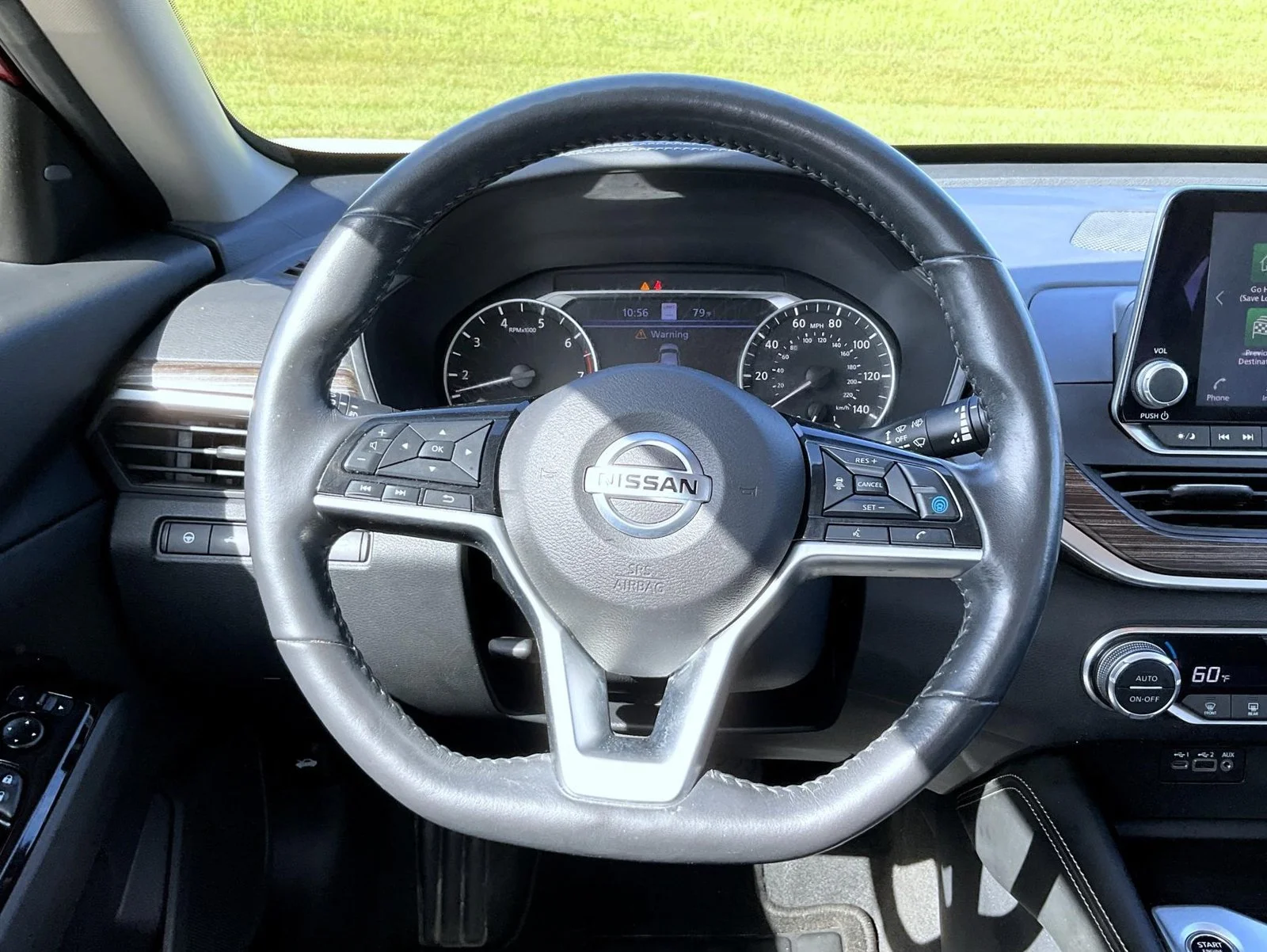 Used 2022 Red Nissan 2.5 SL image 11