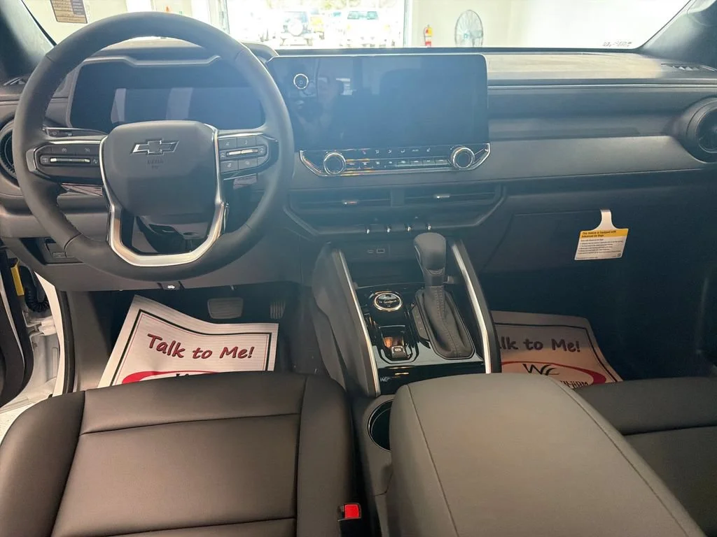 New 2026 Summit White Chevrolet Trail Boss image 15
