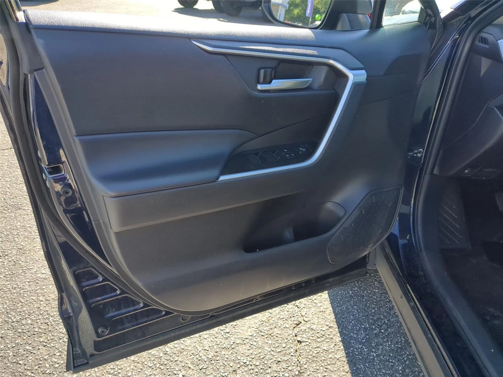 Used 2025 Blueprint Toyota Hybrid XLE image 15