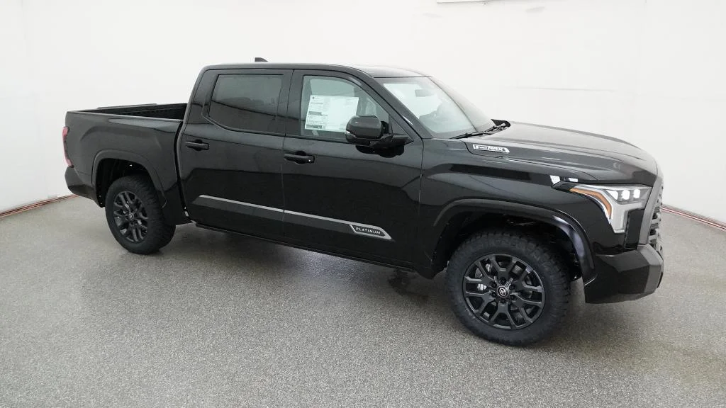 2026 Toyota Tundra Platinum - Photo 9