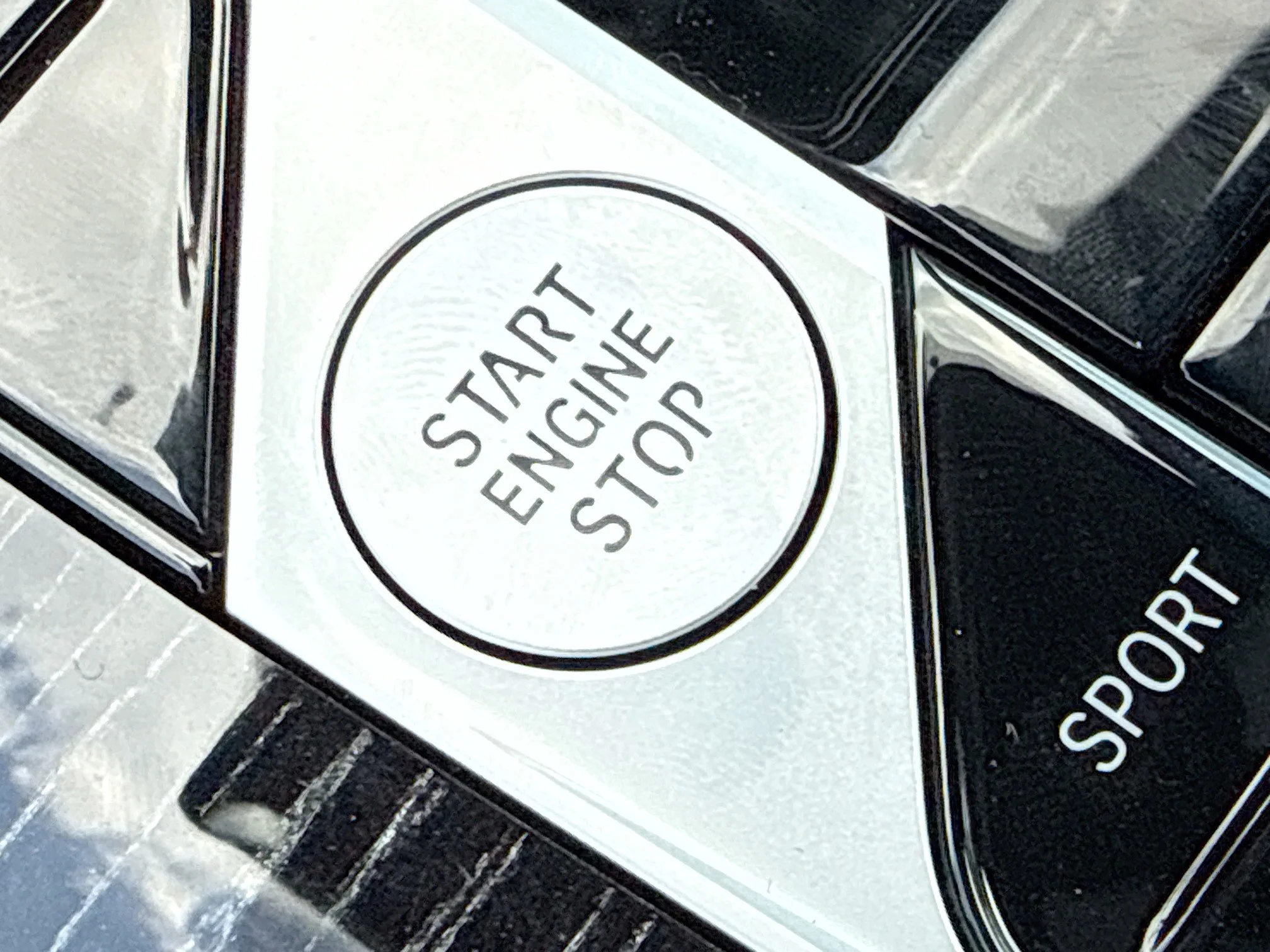 New 2026 Carbon Black Metallic BMW xDrive40i image 37