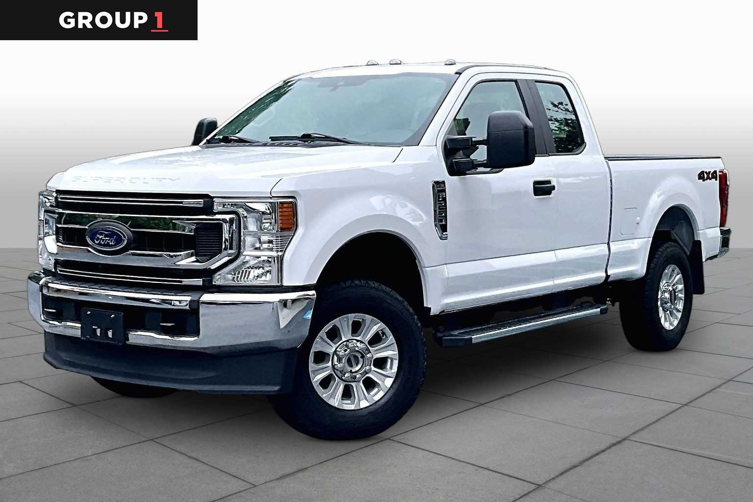 2021 Ford F-250 XL 4x4 SuperCab 8' Box's photo