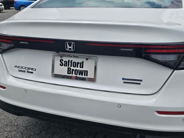 Used 2023 White Honda Touring image 6