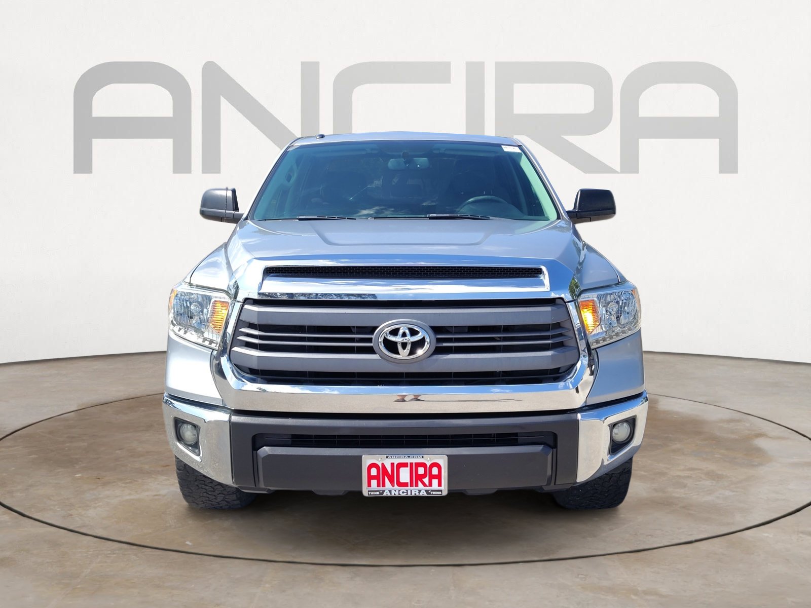 Used 2014 Silver Sky Metallic Toyota SR5 image 5