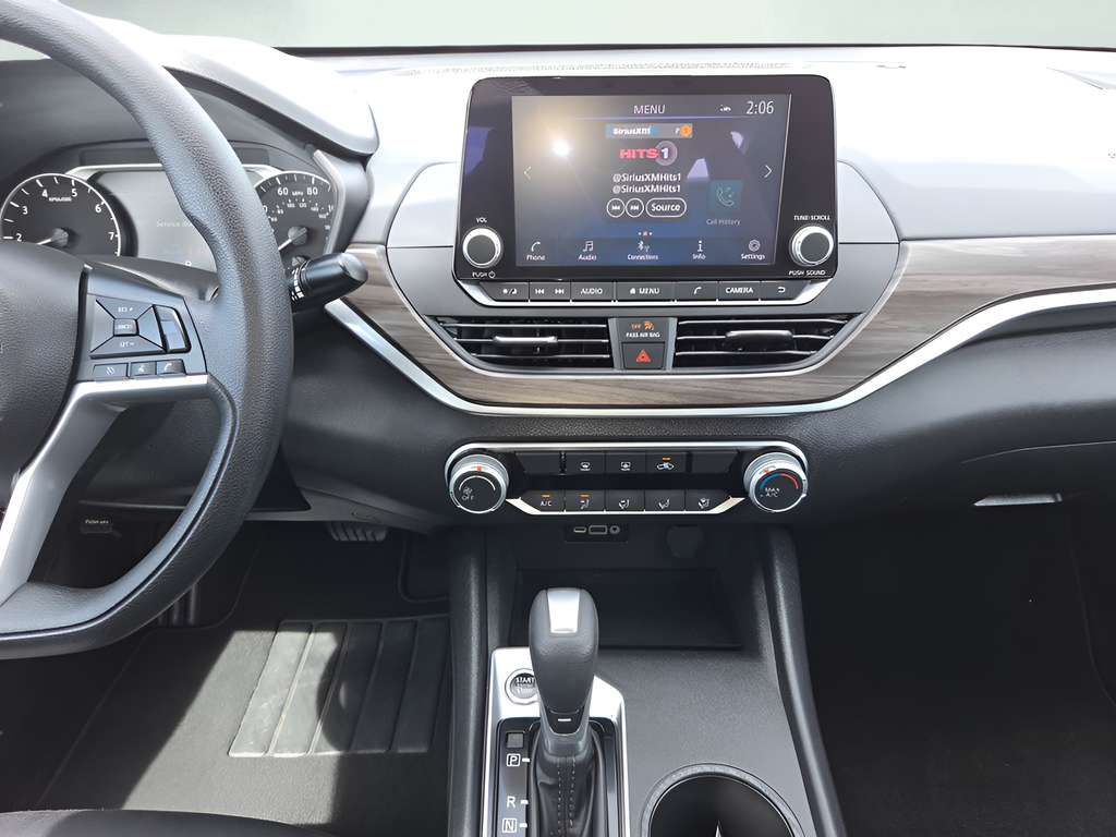 Used 2025 Black Nissan 2.5 SV image 14