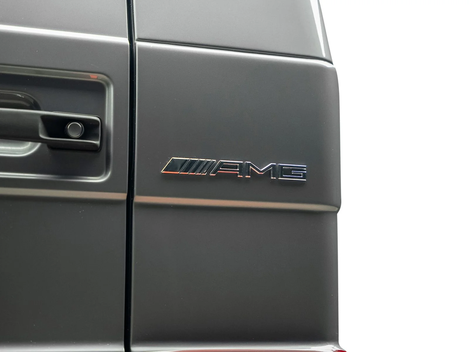 Used 2015 Silver Mercedes-Benz G 63 AMG® image 22