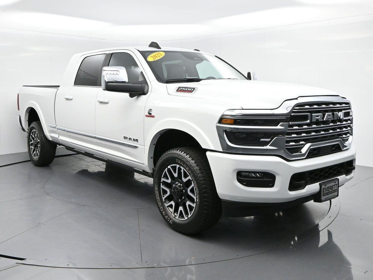 Used 2025 White Ram Limited image 2