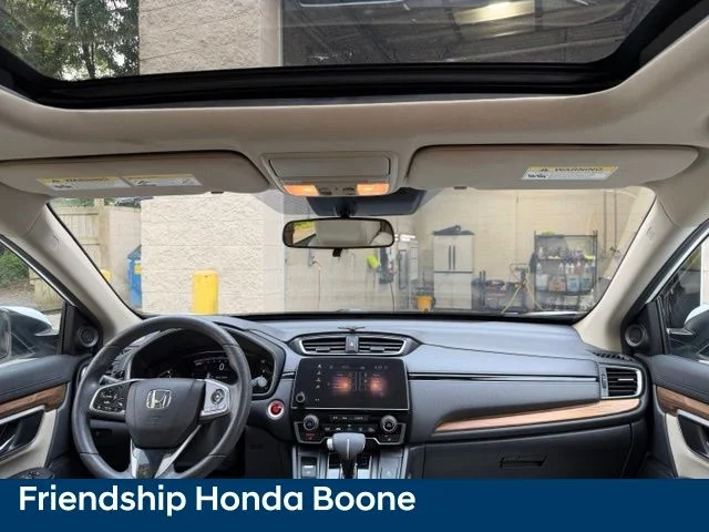 Used 2019 White Honda EX image 44