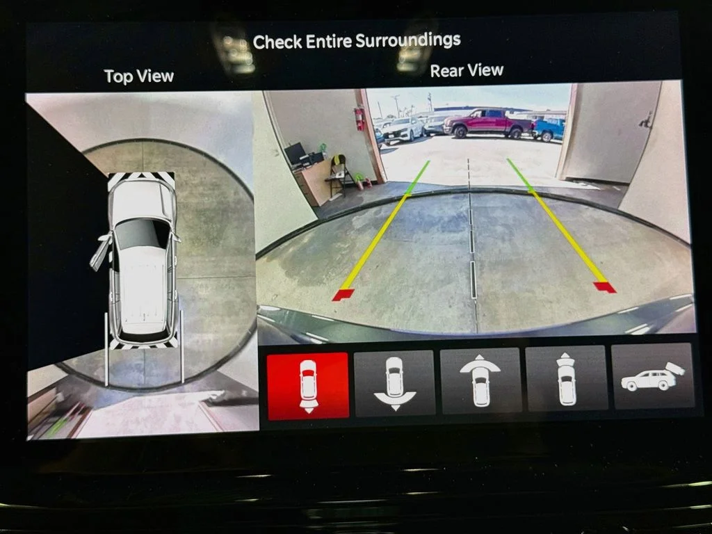 Used 2022 Black Jeep Summit image 14
