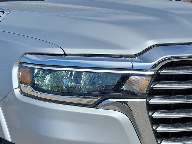 New 2026 Silver Zynith Exterior Paint RAM Laramie image 8