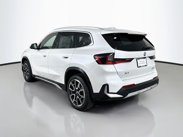 New 2026 White Metallic BMW xDrive28i image 5