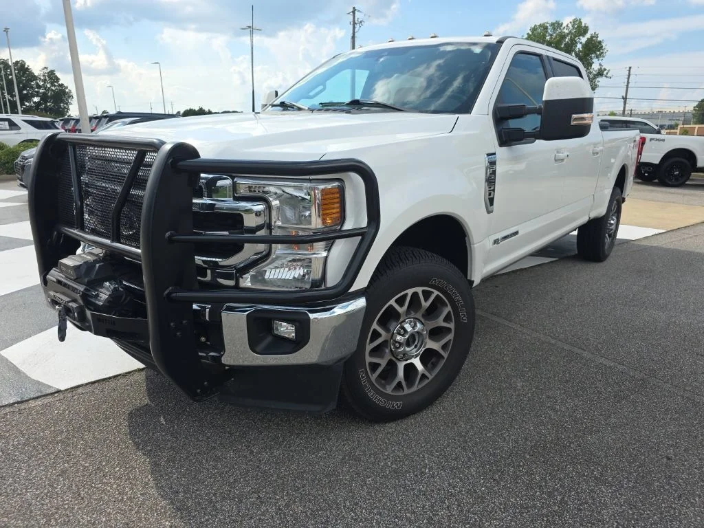 Used 2022 Star White Ford Lariat image 2