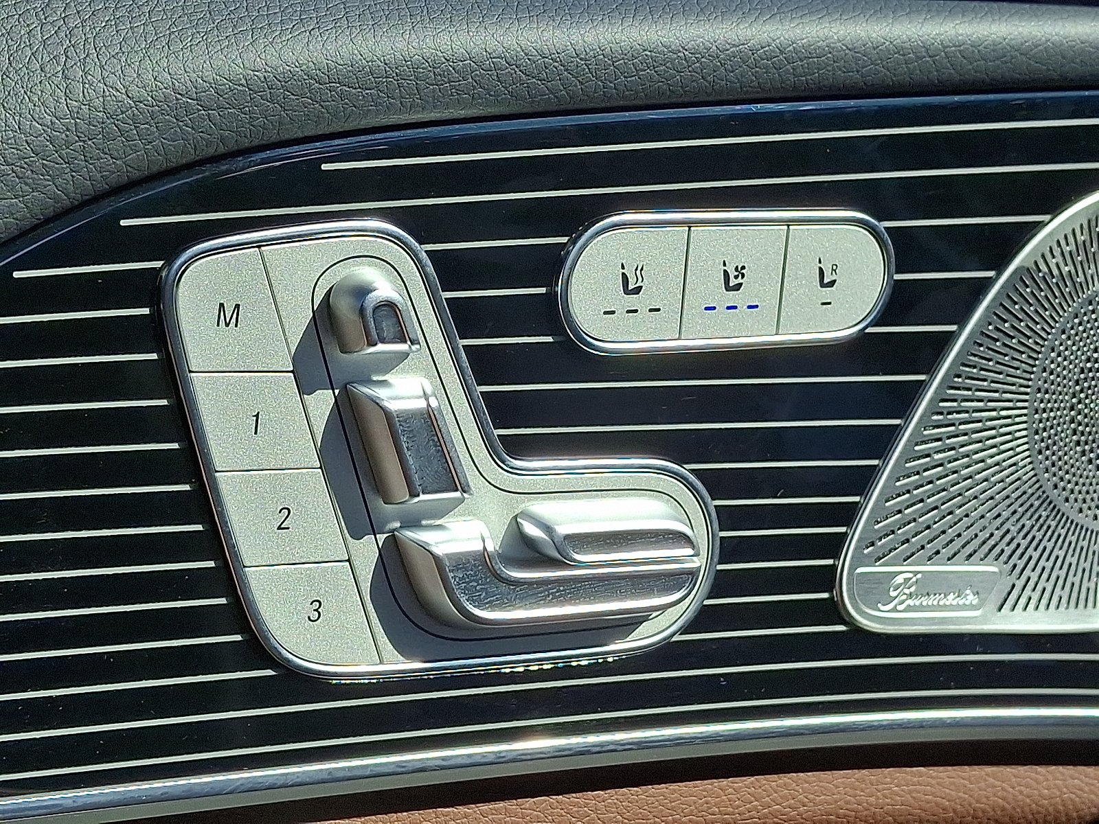 Used 2026 Obsidian Black Metallic Mercedes-Benz  image 20