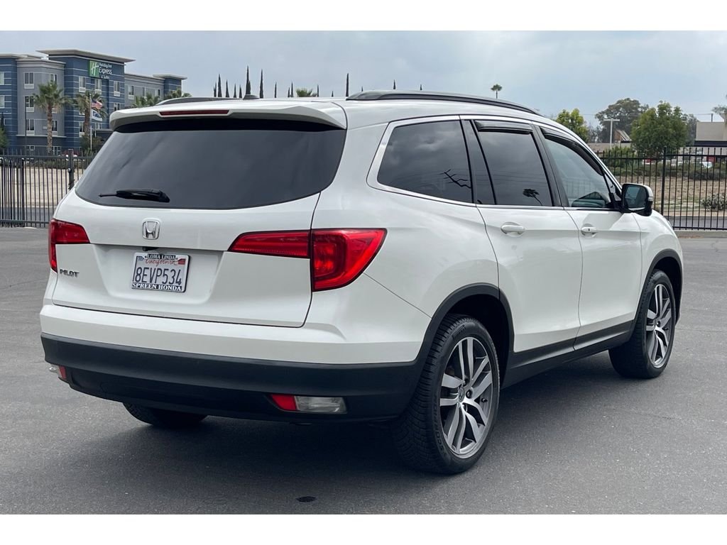 Certified Used 2018 White Diamond Pearl Honda EX image 6