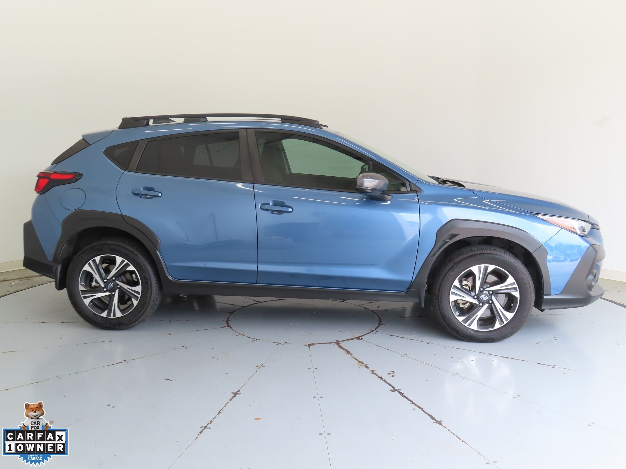 Used 2024 Blue Subaru Premium image 2