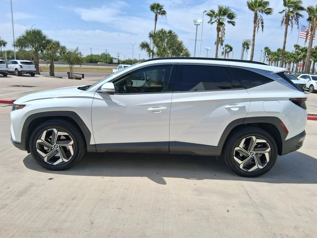 Used 2022 Gray Hyundai Limited image 3