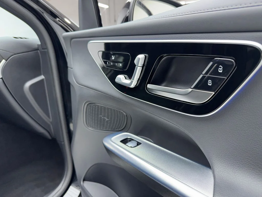 2024 Mercedes-Benz GLC Coupe GLC300 - Photo 39