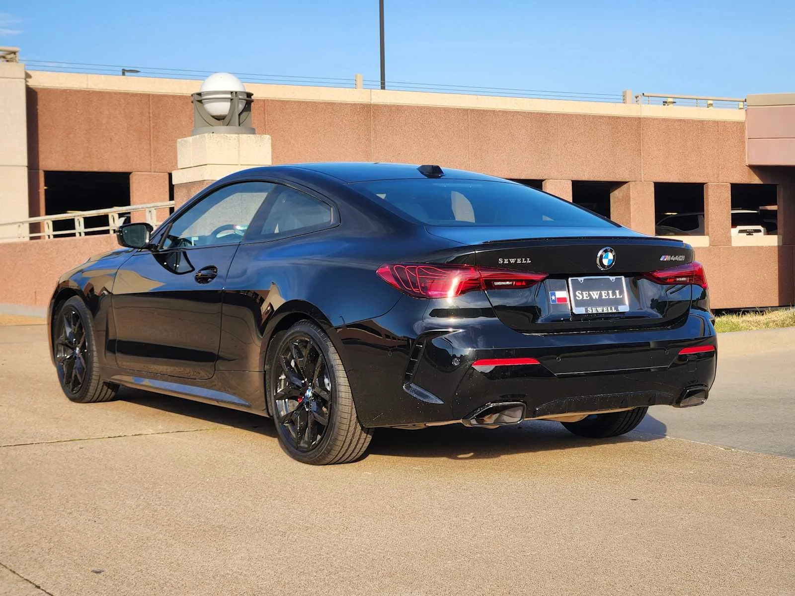 New 2026 Black Sapphire Metallic BMW M440i image 3