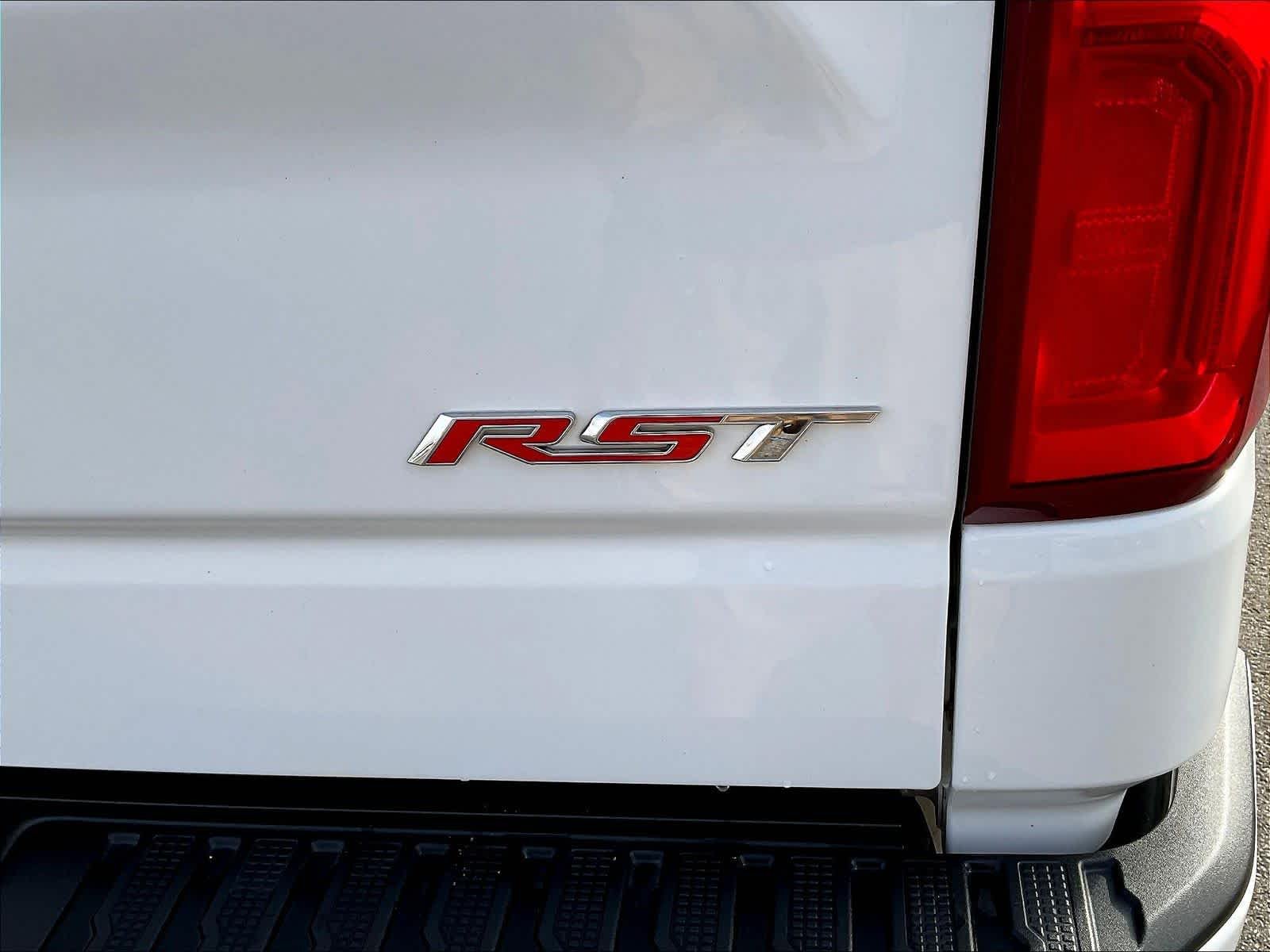 Certified Used 2024 Summit White Chevrolet RST image 27