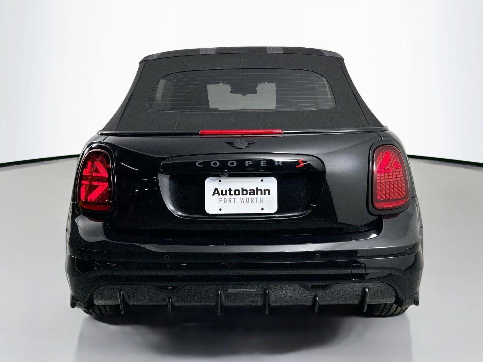 2026 MINI Convertible S - Photo 6