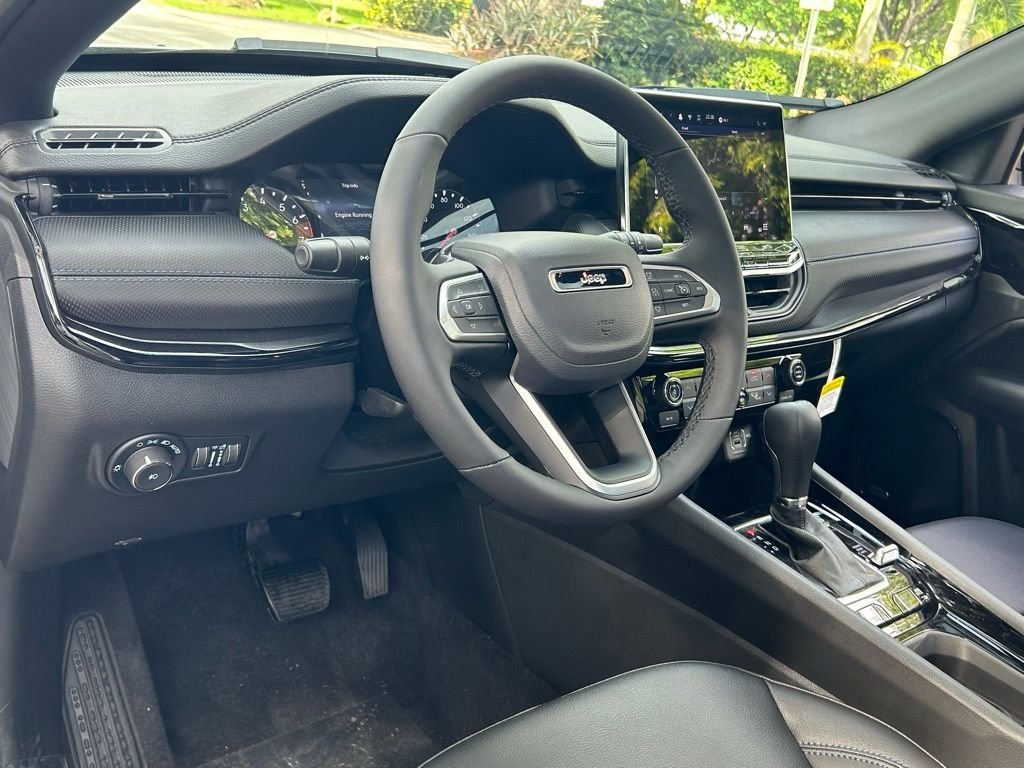 2025 Jeep Compass Limited - Photo 40