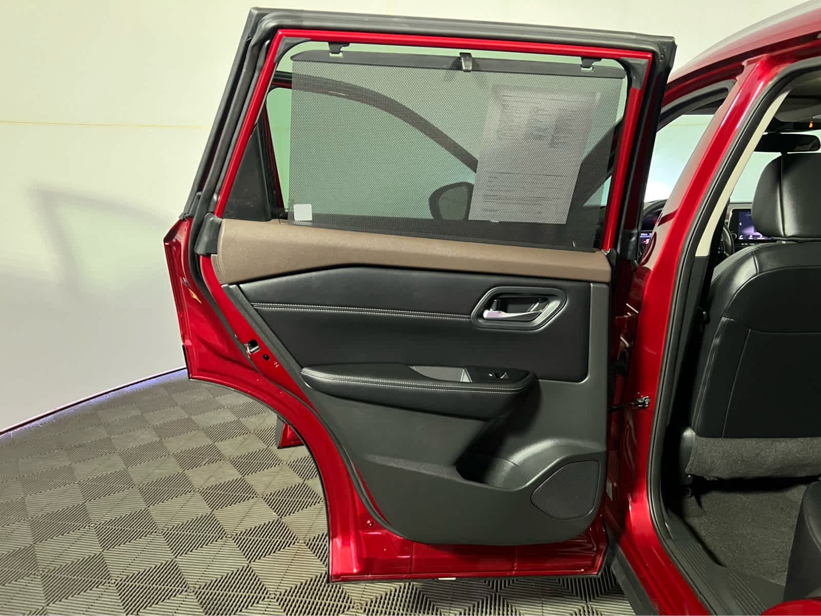Used 2023 Scarlet Ember Tintcoat Nissan SV image 26