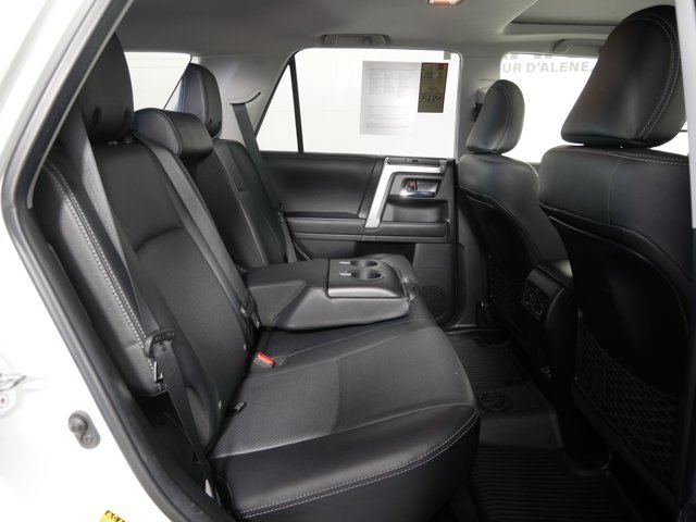Certified Used 2022 Blizzard Pearl Toyota Limited image 15