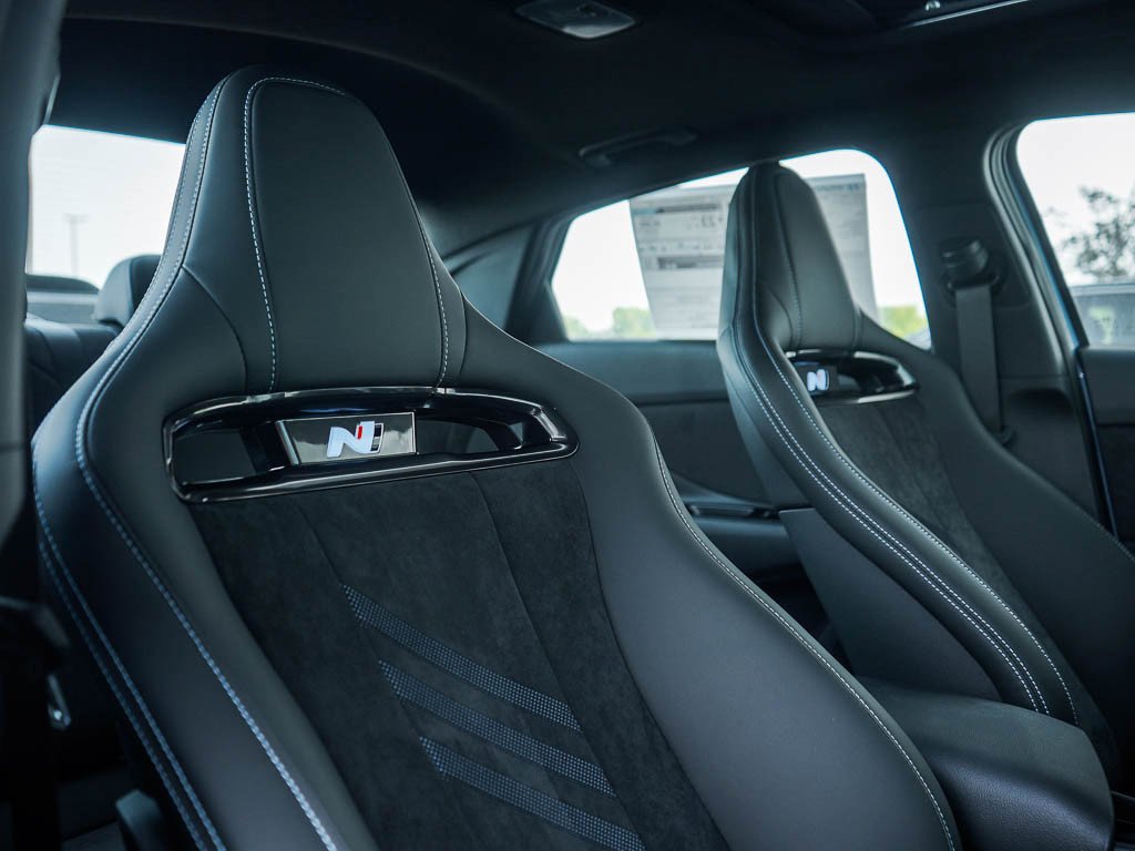 New 2026 Abyss Black Hyundai DCT FWD image 10