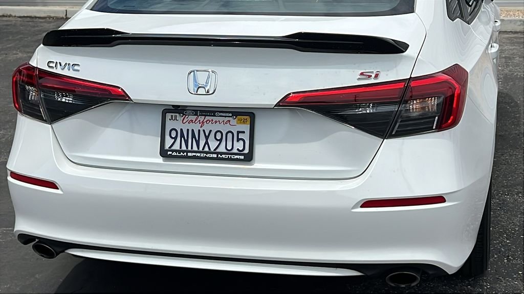 Used 2024 White Honda Base image 6