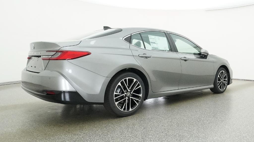 New 2026 Heavy Metallic Toyota XLE image 20