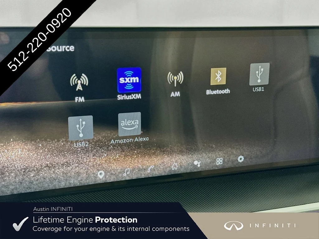 New 2027 White INFINITI LUXE image 18