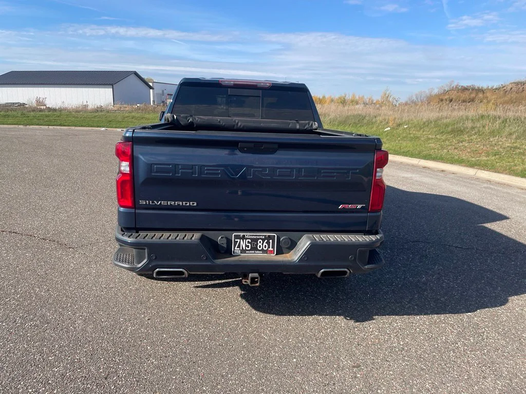 Used 2019 Blue Chevrolet RST image 7