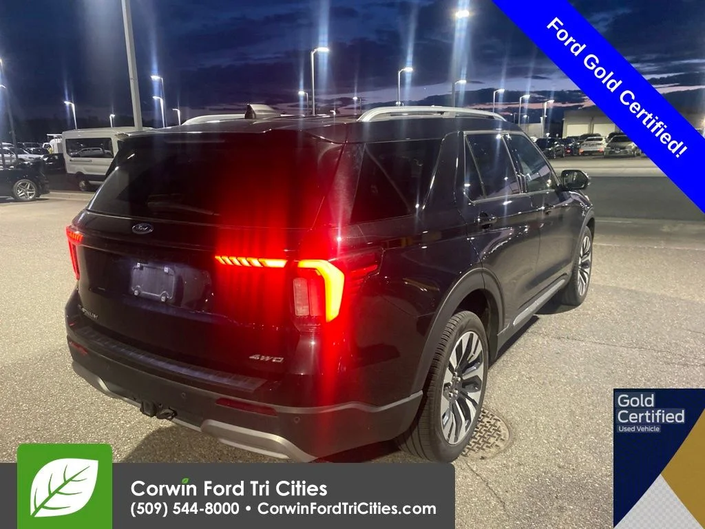 Used 2025 Black Ford Platinum image 17