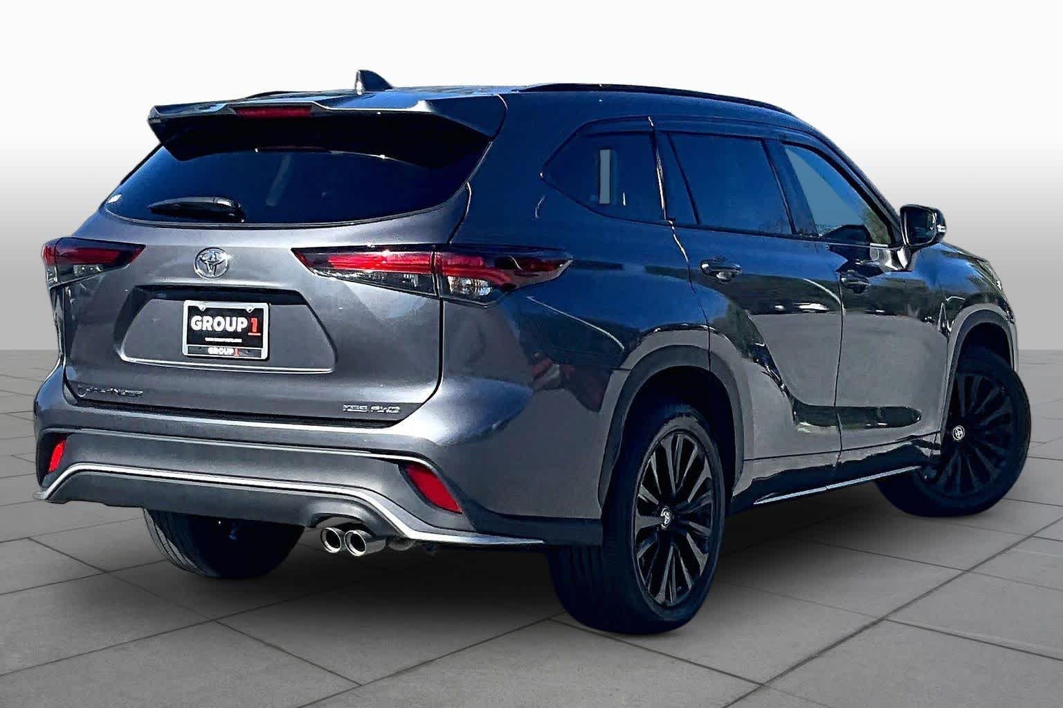 Used 2025 Magnetic Gray Metallic Toyota XSE image 13