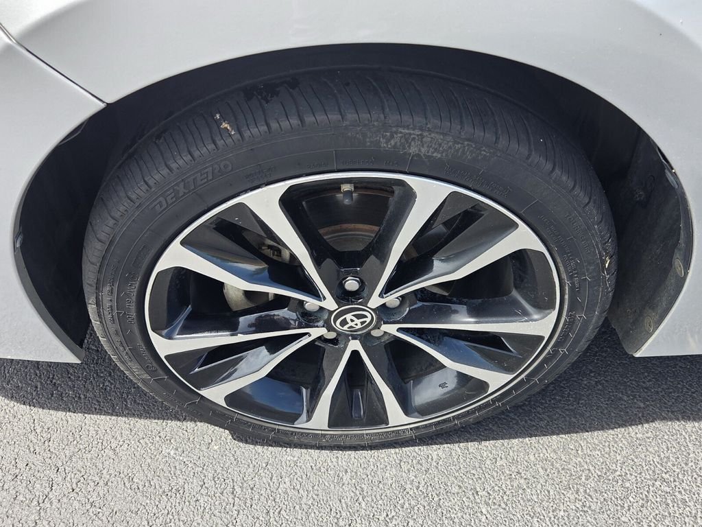 Used 2019 Silver Toyota SE image 15