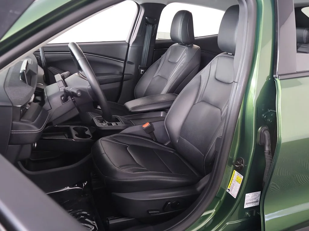 Used 2025 Green Metallic Ford Premium image 33