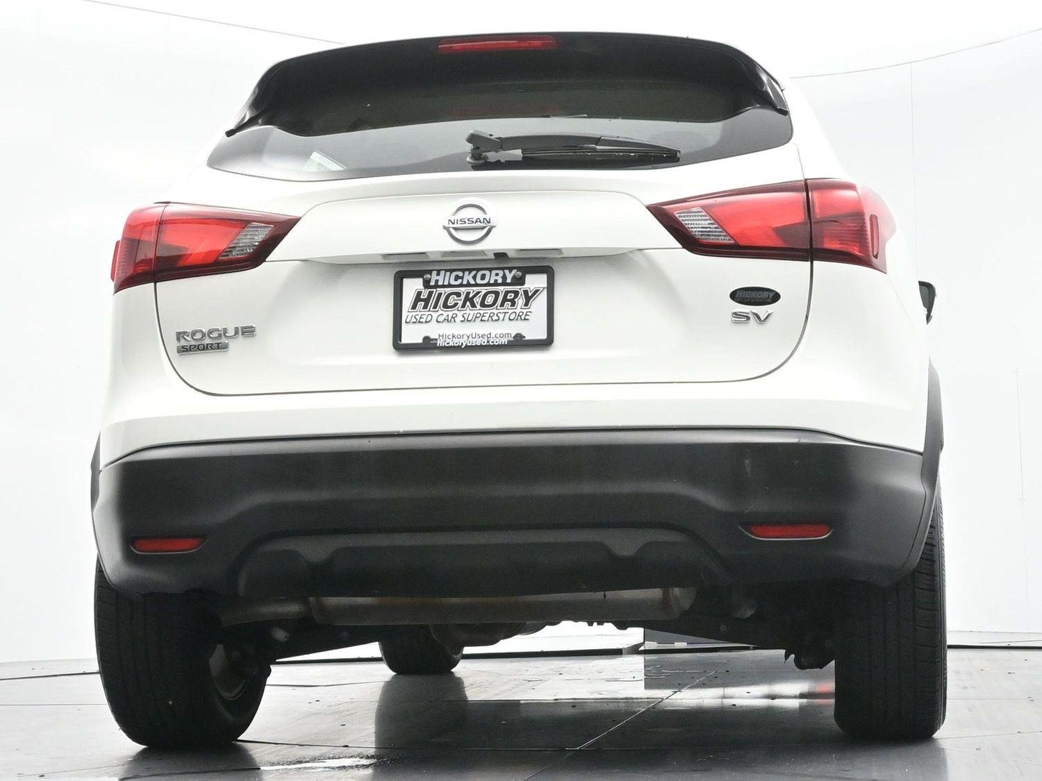 Used 2017 Glacier White Nissan SV image 48