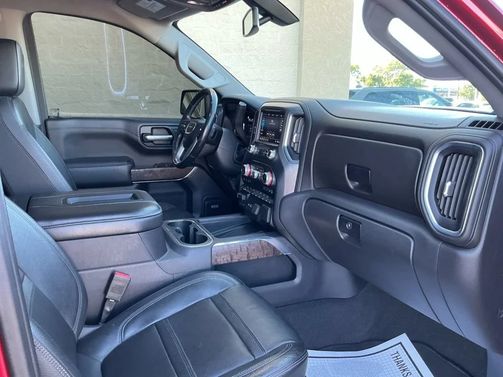 Used 2019 RED QUARTZ TINTCOAT GMC Denali image 25