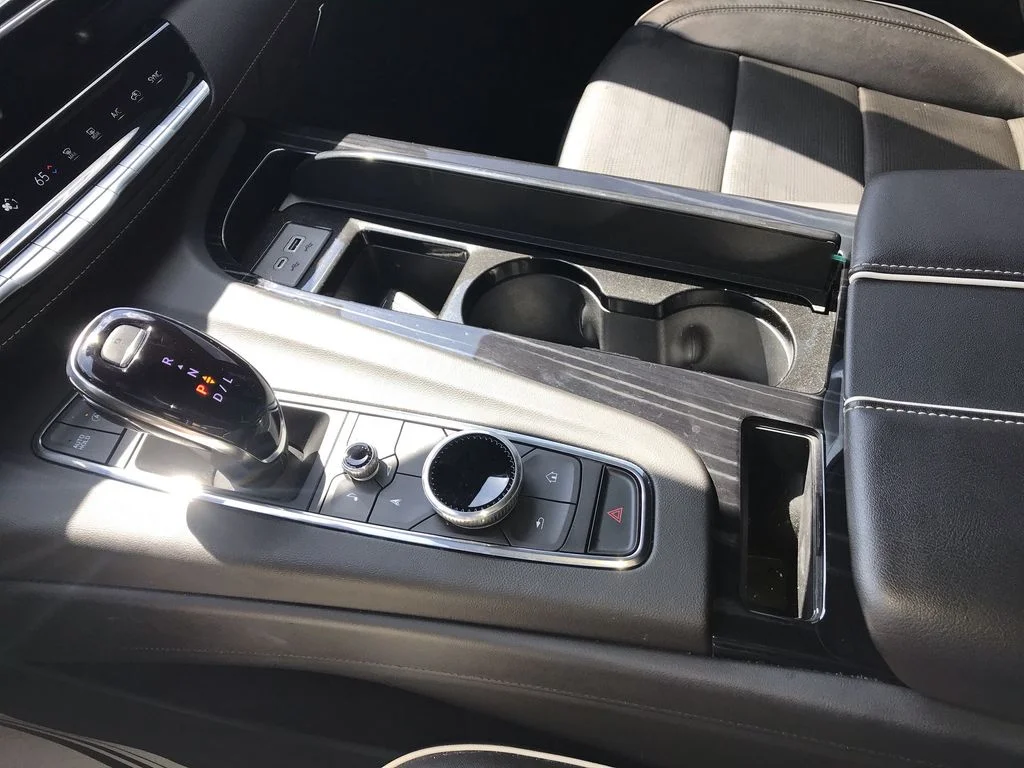 Used 2024 White Cadillac Sport image 21