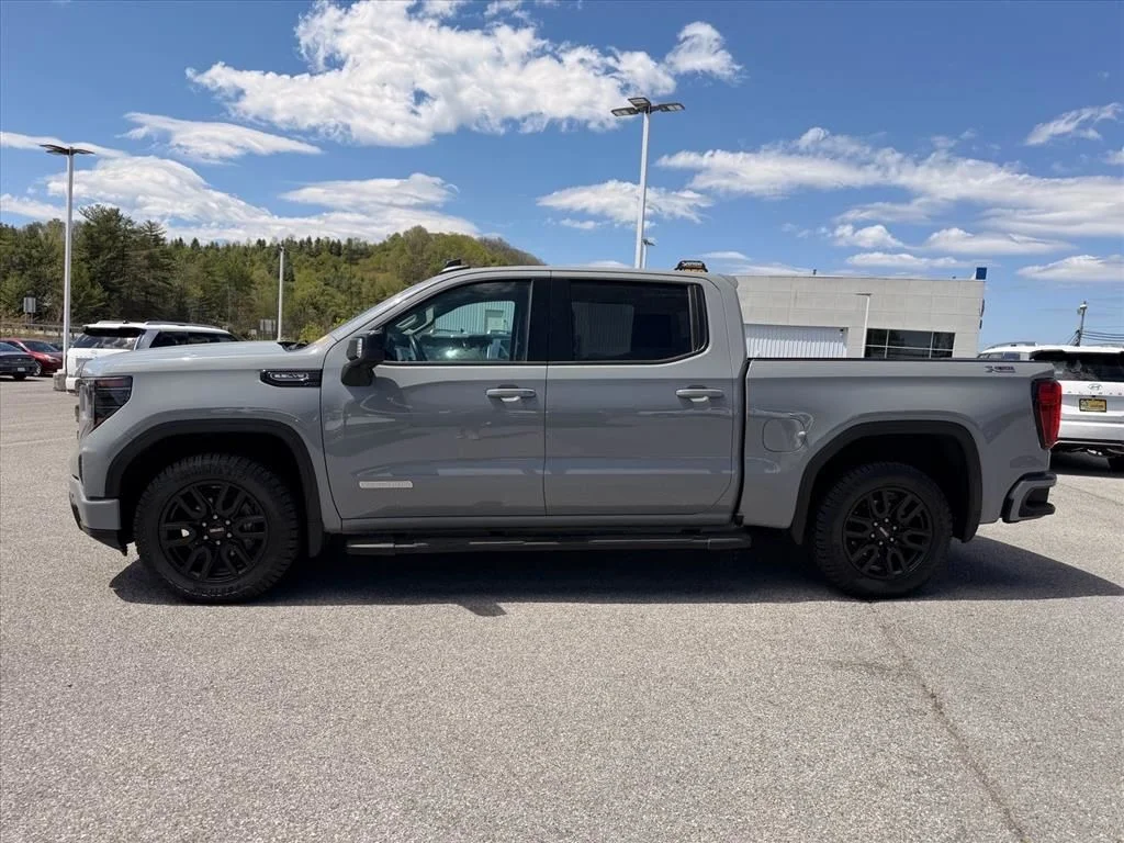 Used 2024 Gray GMC Elevation image 4